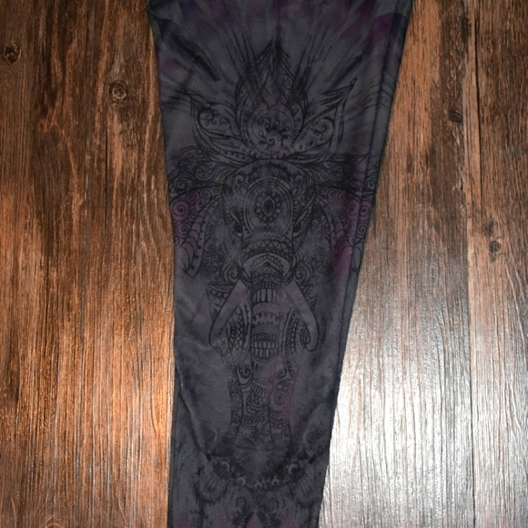 Evolution and Creation Yoga Sport Pant - Picture 3 of 5